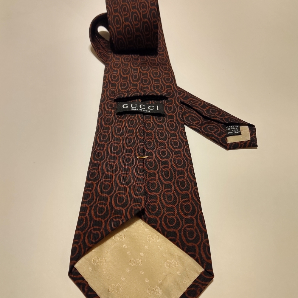Gucci silk tie